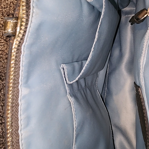 Coach Silver Tote Bag with Metallic Sheen - Picture 5 of 6